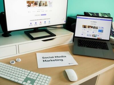 social media-min