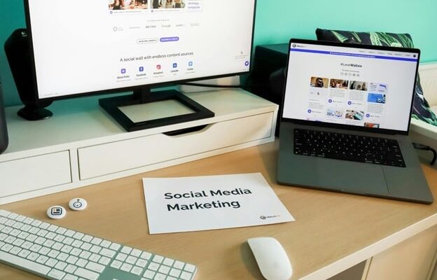social media-min